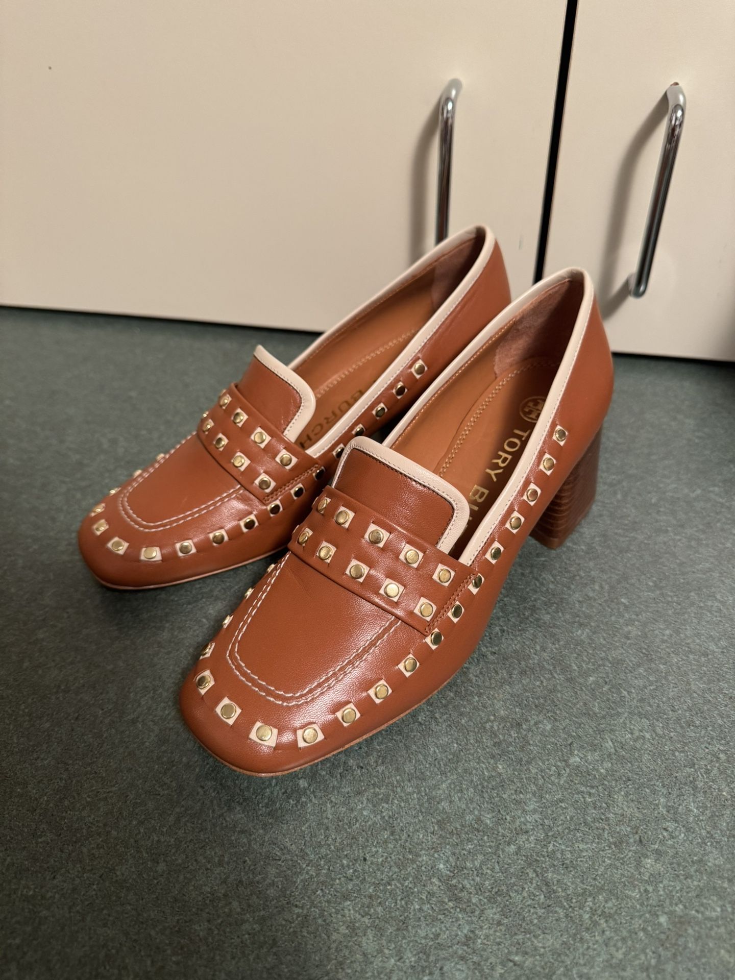 Tory Burch Brown Leather Gold Studded Pumps Block Heels Square Toe Size 5