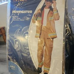 Halloween Costumes!  🎃 