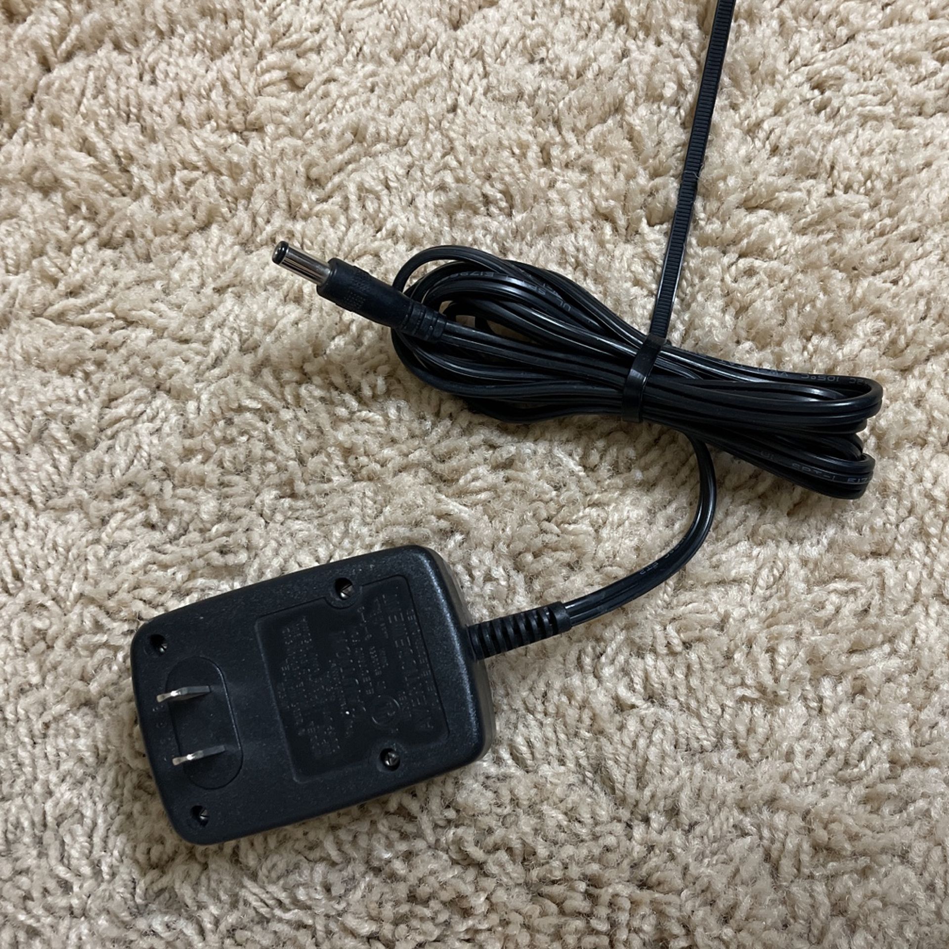 Genuine Robust AC Adapter