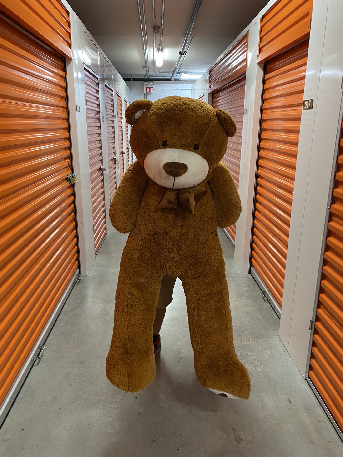Giant Stuffed Teddy Bear 