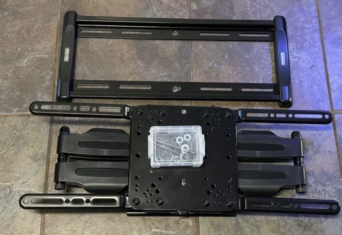 Sanus Vuepoint Universal Full-Motion TV Wall Mount for 50-82" TVs