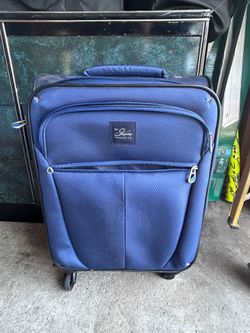Travel luggage/carry on