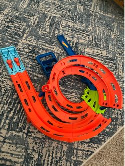 HotWheels Circle Racetrack