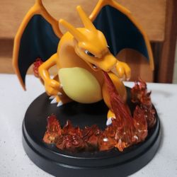 Pokémon Center Gallery Figure DX : Charizard  "Blast Burn" - Authentic Stamp On Bottom ..
