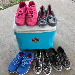 Women’s Shoes 