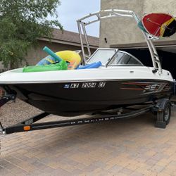 2015 BAYLINER 175 Flight Series