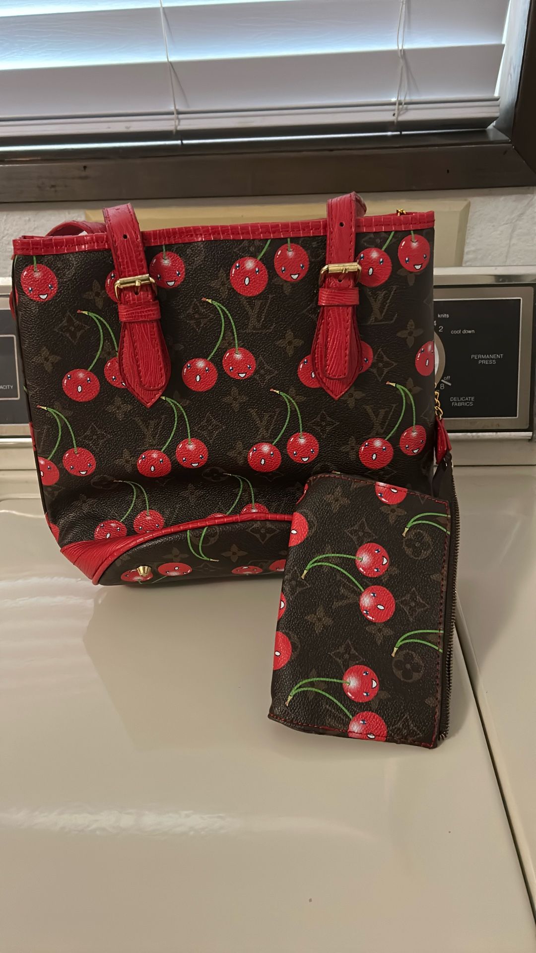 Louis Vuitton Bucket Handbag