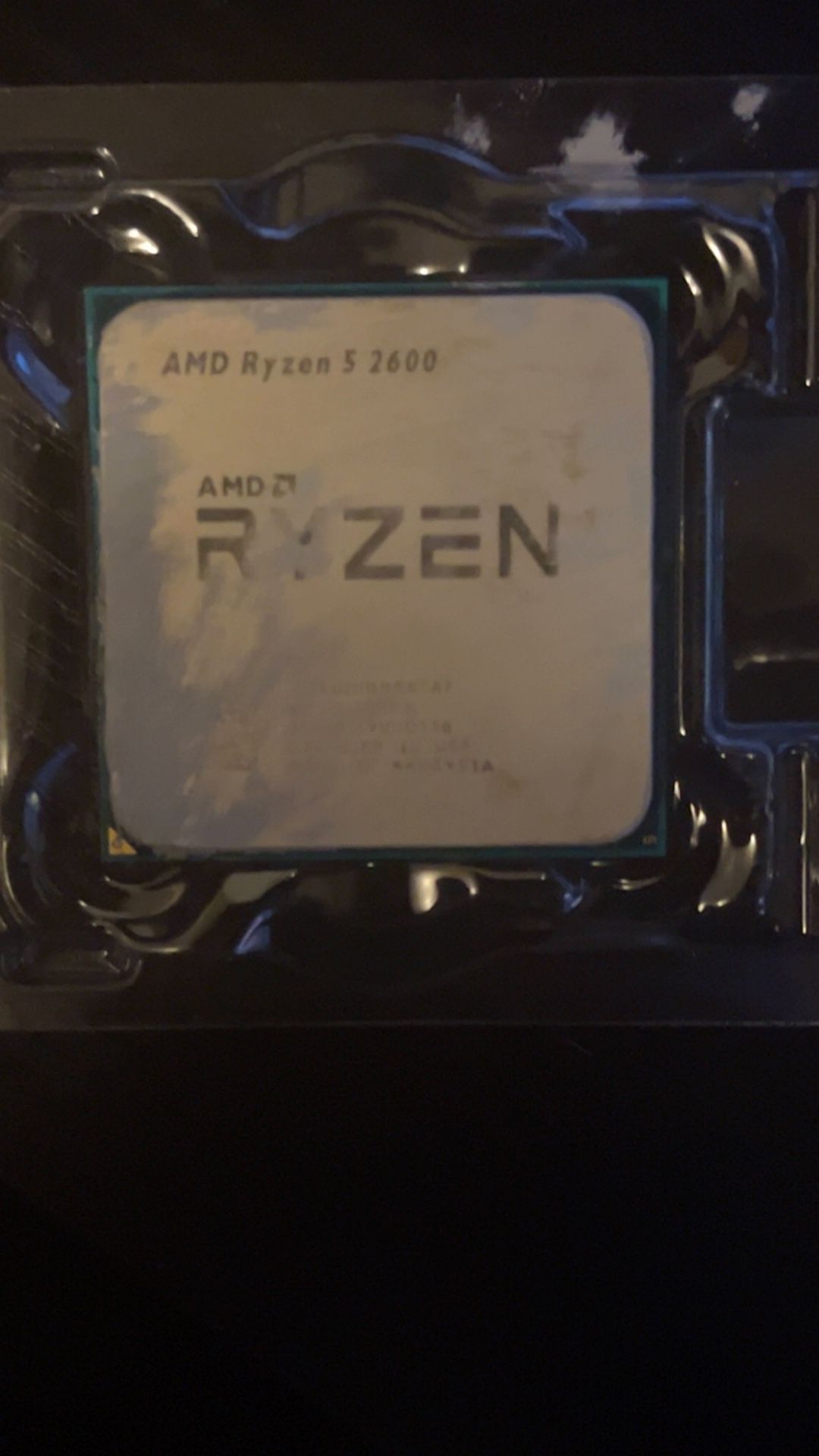 AMD Ryzen 5 2600 (Bent Pin) / AMD Ryzen 3 3200G (Works Fine)