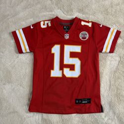 Nike On Field Kansas City Chiefs Patrick Mahomes #15 Boys Jersey Size Small
