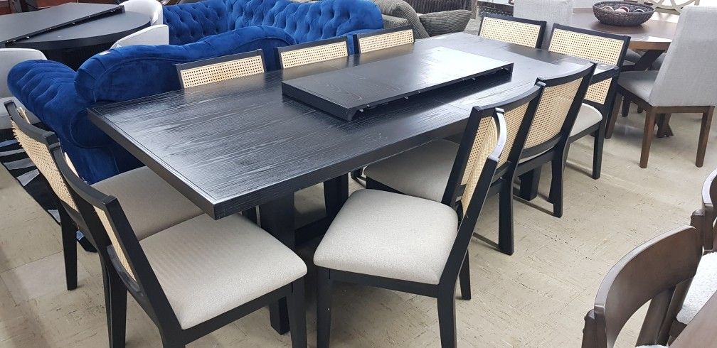 Open Box 10 Seater Dining Table Set