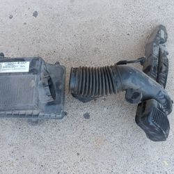 08-13 silverado oem air box