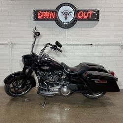 2022 Harley-Davidson Road King FLHR