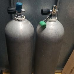 SCUBA TANKS/80cu.ft.