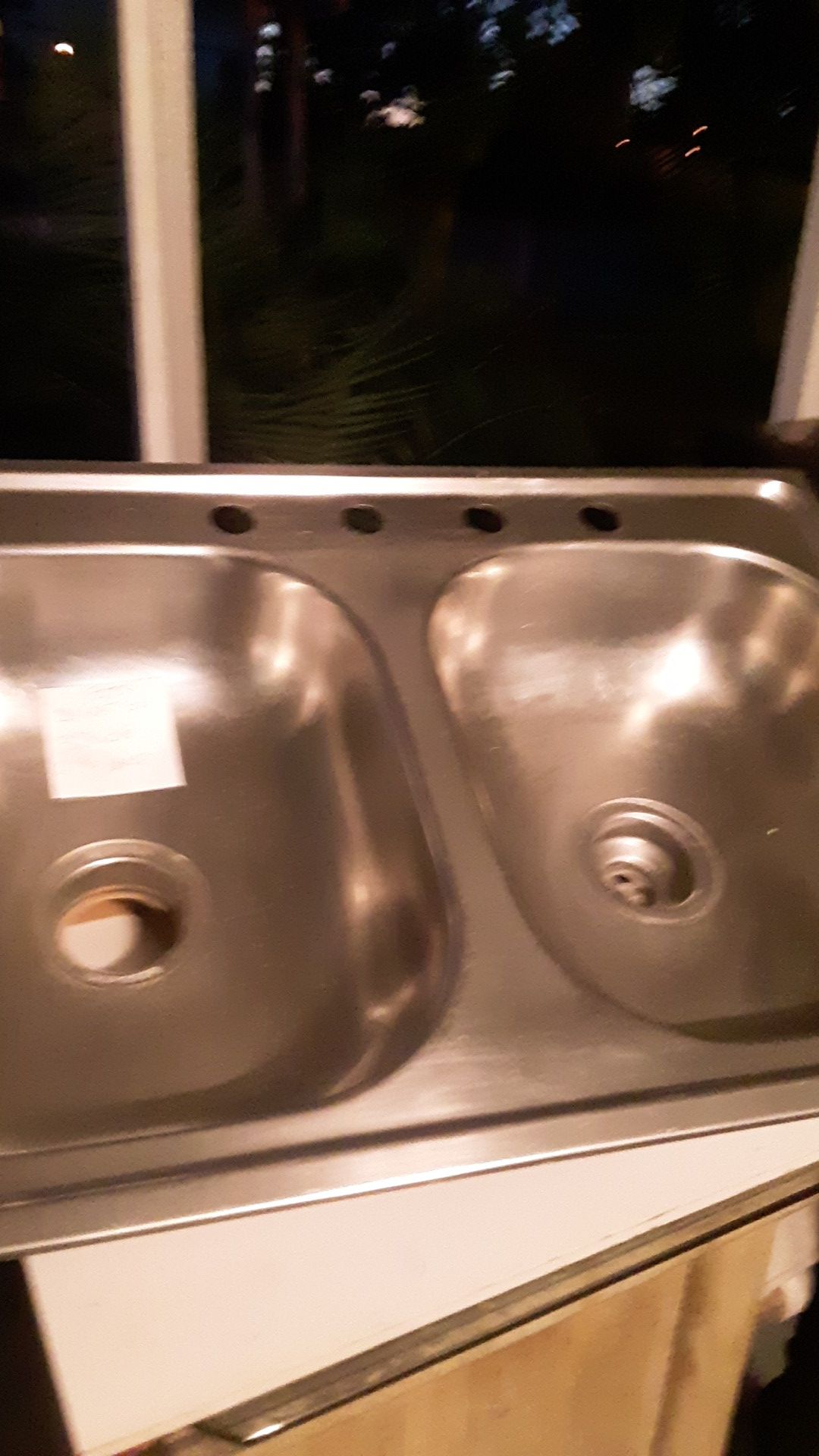 Stainless steel sink