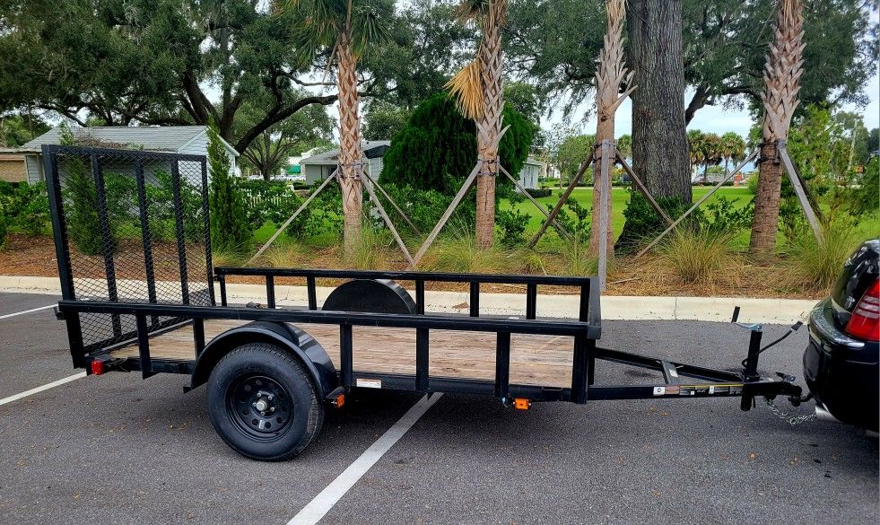 5.5' X 10' Carry-On Trailer