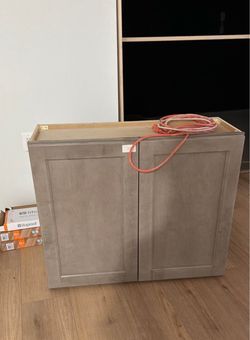 5pc Kitchen Cabinets