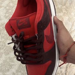 Nike Sb Dunks Cherry