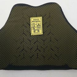 Knox Micro-Lock Air men's motorcycle chest protector insert. 
It features soft, flexible Micro-Lock SMART technology that locks upon impact to absorb 