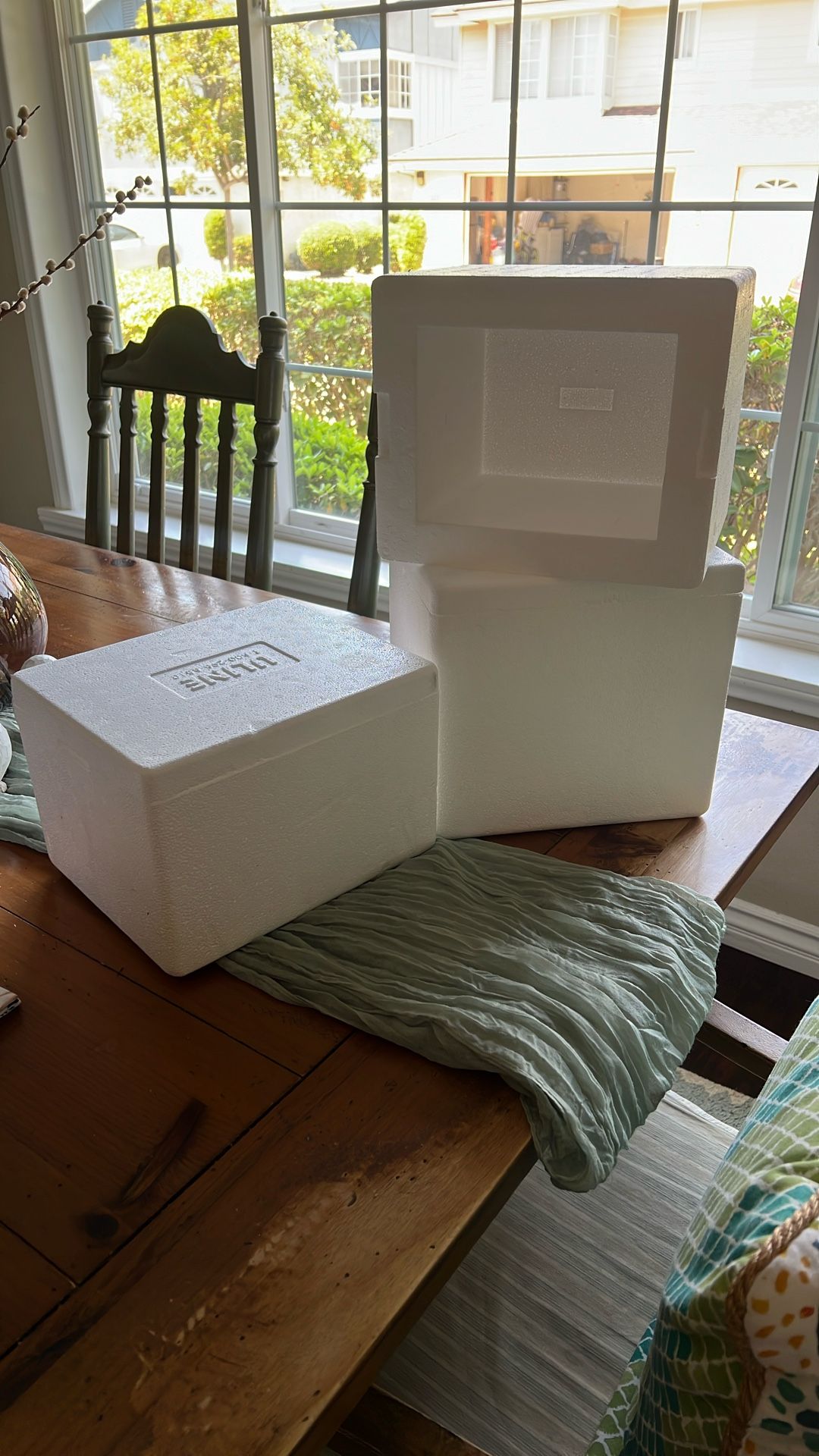 4 Styrofoam, small coolers
