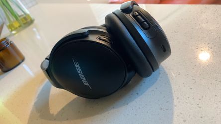 Bose wireless quiet comfort headphones -$100 or best offer