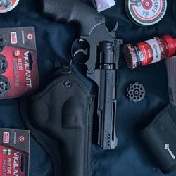 Air Powered Nerf Gun And Accessories. 
