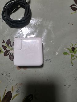 Mac book pro 2024 charger.