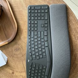 Logitech Ergo K860 Keyboard