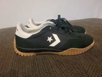 CONVERSE Run Star Trainer Womens Shoes 6.5 NEW