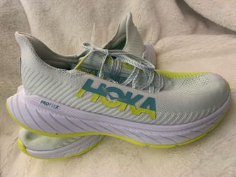 New Men’s Hoka shoes Size #10.5 / Tenis Nuevos Hoka size #10.5