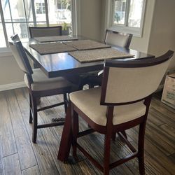 5PC Pub Dining Table! 
