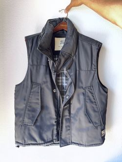 Burberry Vest 