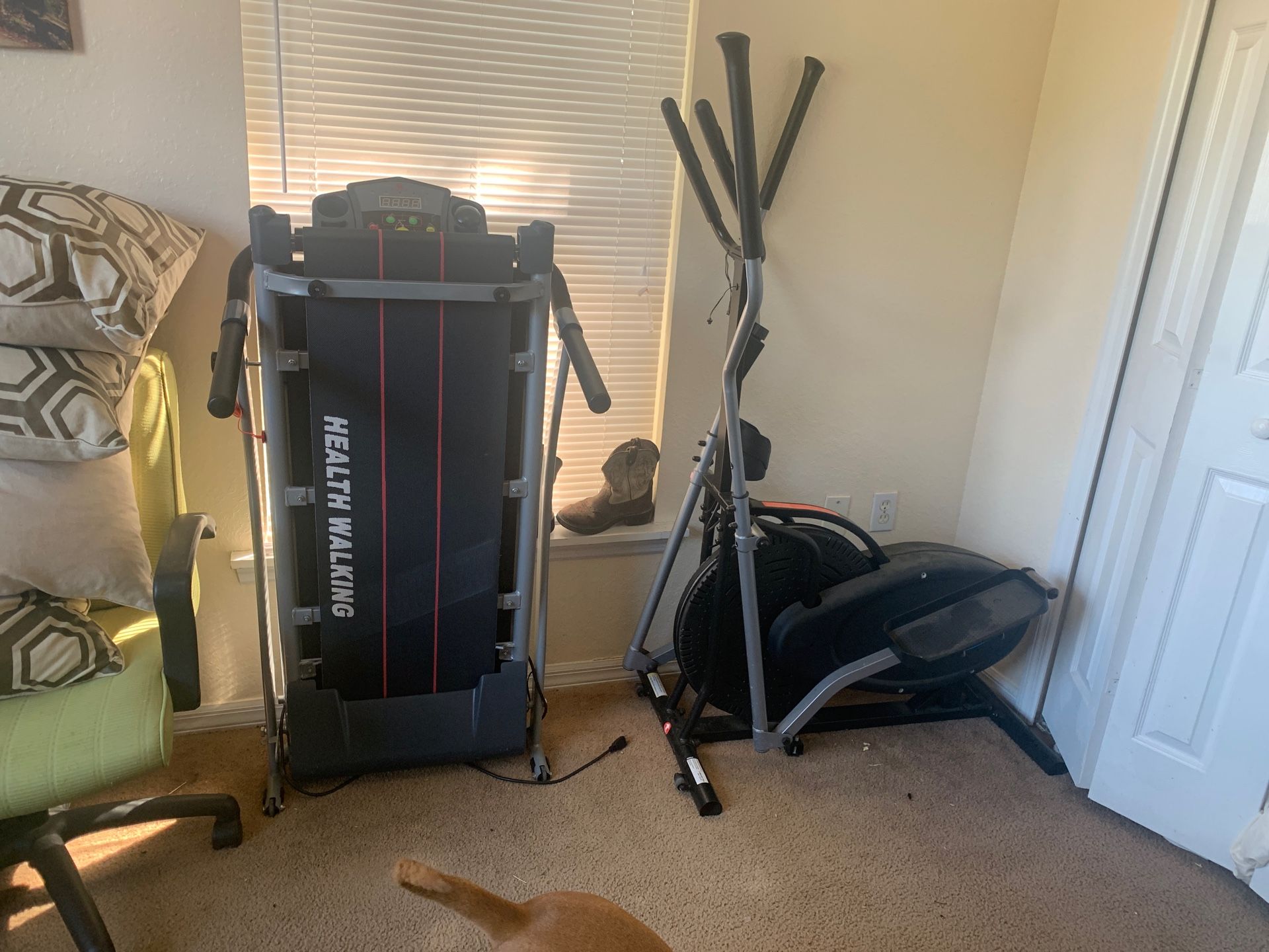 Exercise equipment elliptical and treadmill