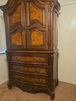 Armoire