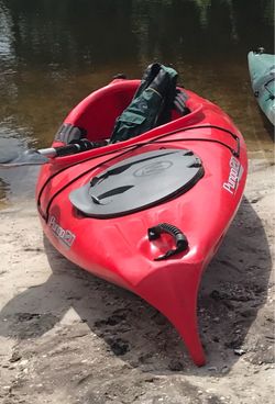 Perception Pungo 120 Red Sit-In Hard Shell Kayak with Front Hatch