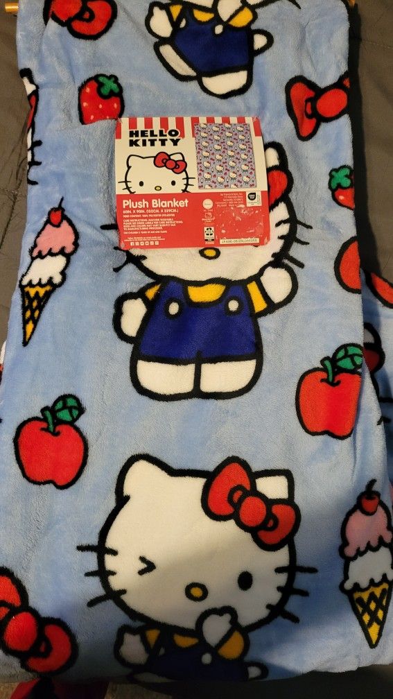 Hello Kitty Blanket