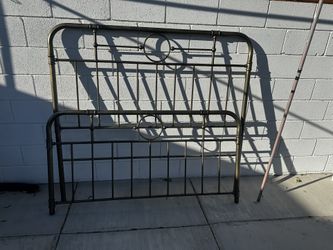Queen Bed Metal frame