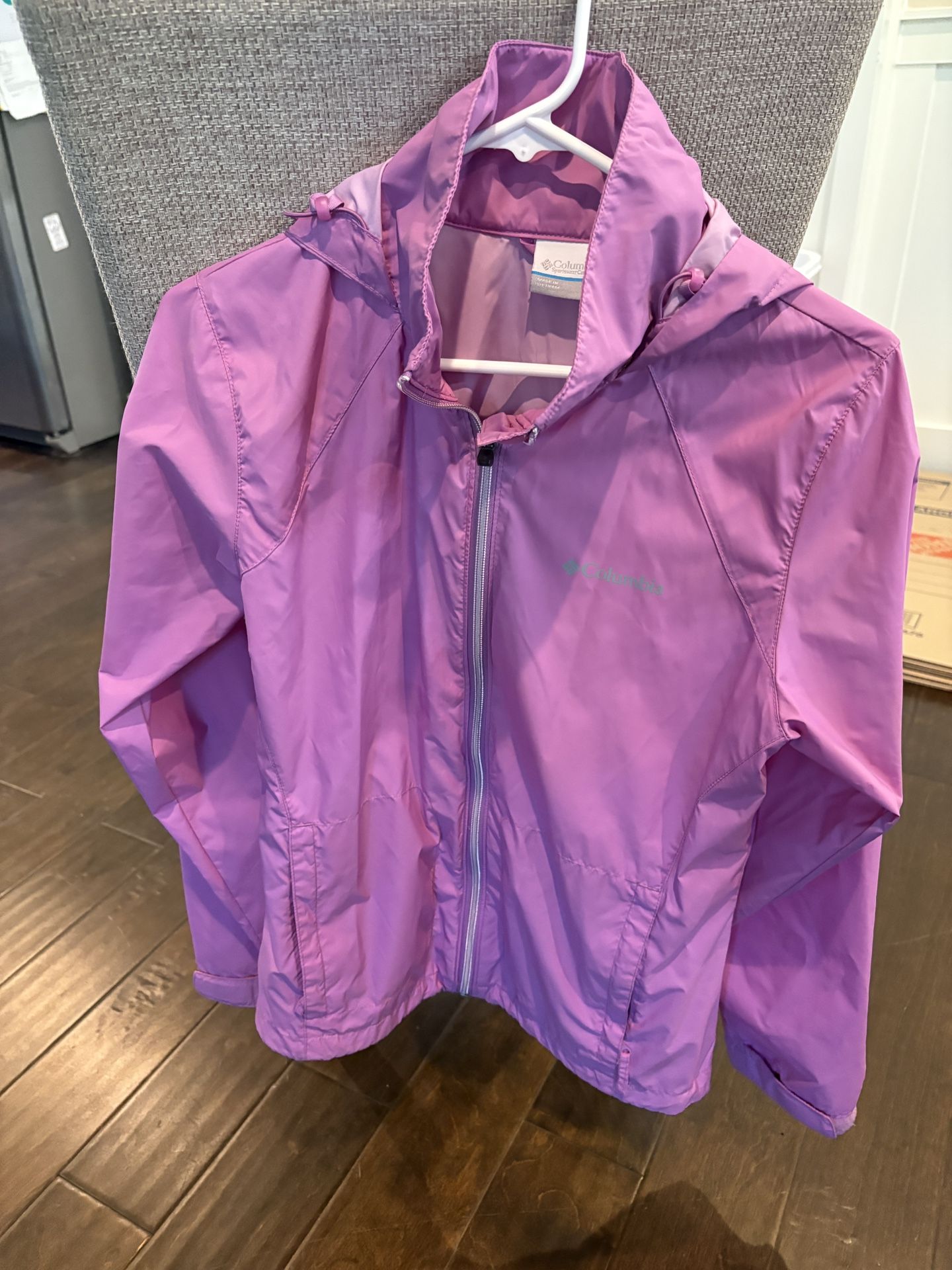 Women’s Small Columbia Rain Coat