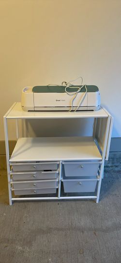 Cricut and Stand