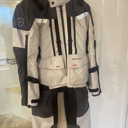 Rev’It Sand 3 Full Adventure Suit & Gloves Pants 32 Short Jacket Medium  - One Ride