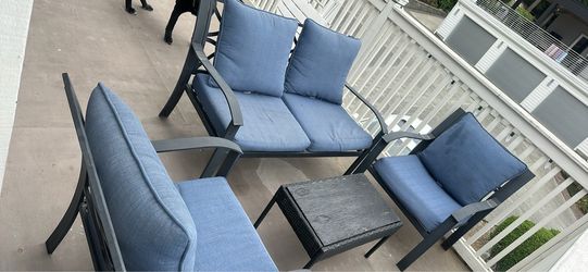 Outdoor furniture - 4 Piece Set