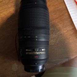 Nikon AF-S 70-300 Lens With Both Covers Excellent Condition