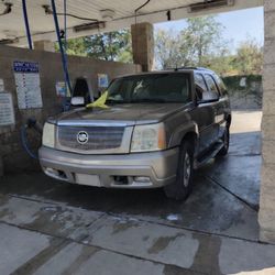 2003 Cadillac Escalade