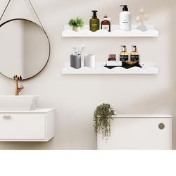 BRAND NEW SCALLOPED WHITE WOODEN FLOATING SHELVES