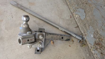 Husky 12k Weight Distribution Hitch.