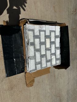 12” × 12” Tile – MS International (MSI)