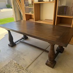 Dinning Table