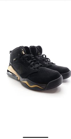 Jordan (mars) Black And Gold 10.5 