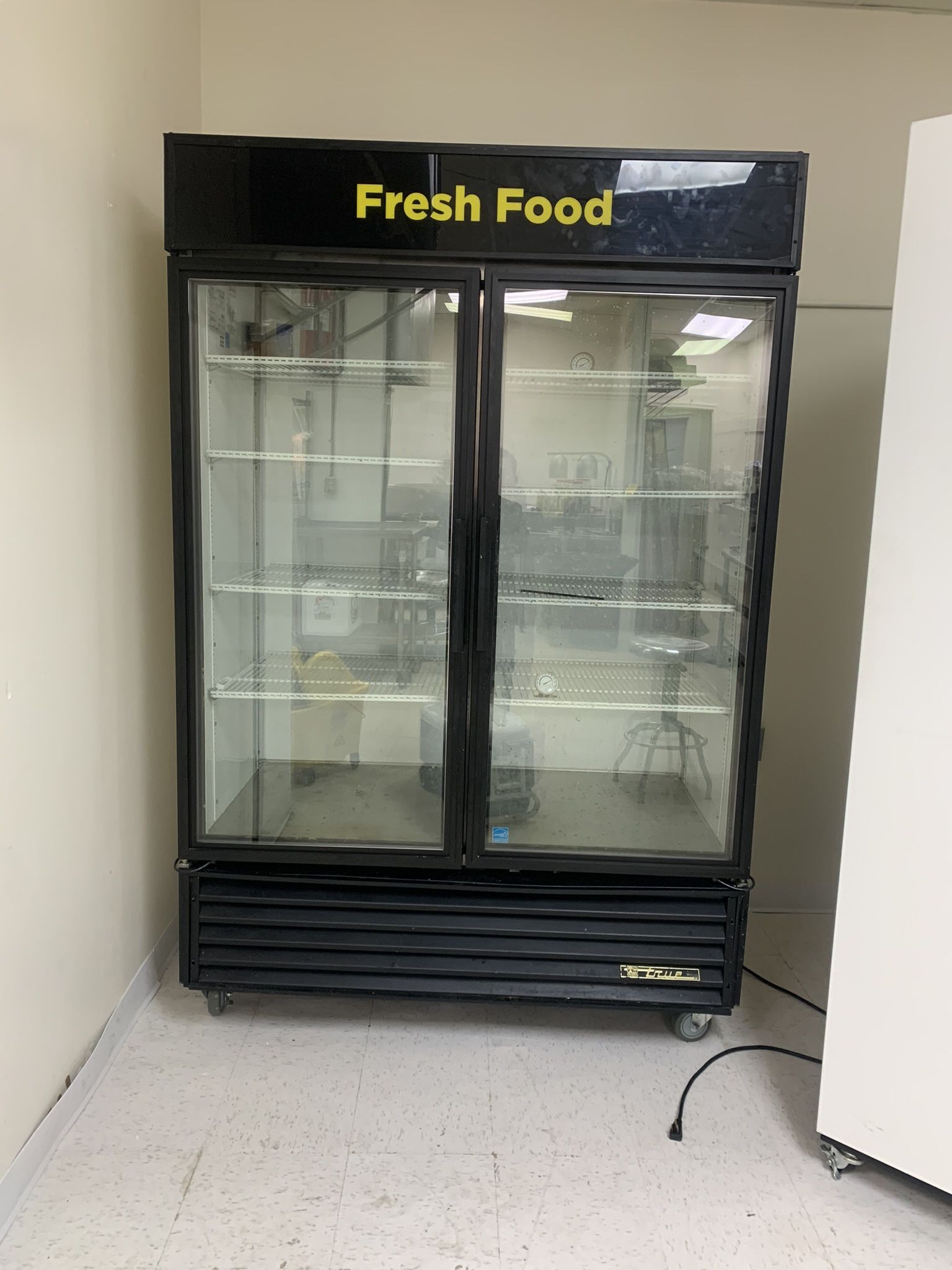 Glass Door Refrigerator