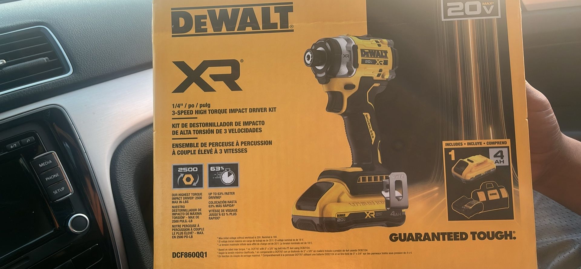 DeWalt XR 3-Speed Impact Driver Kit