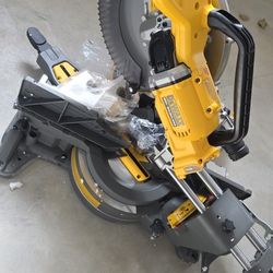 Mitter Saw 